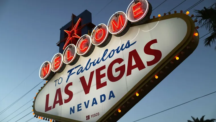Caesars becomes first-ever 'official casino of the NFL' image