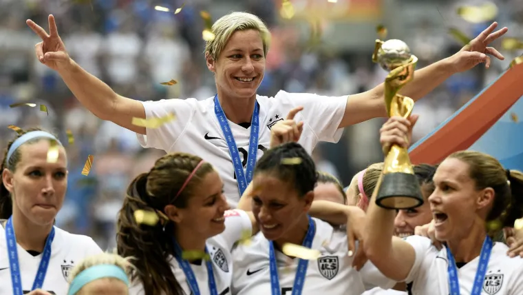 Abby Wambach-080315-Getty-FTR.jpg