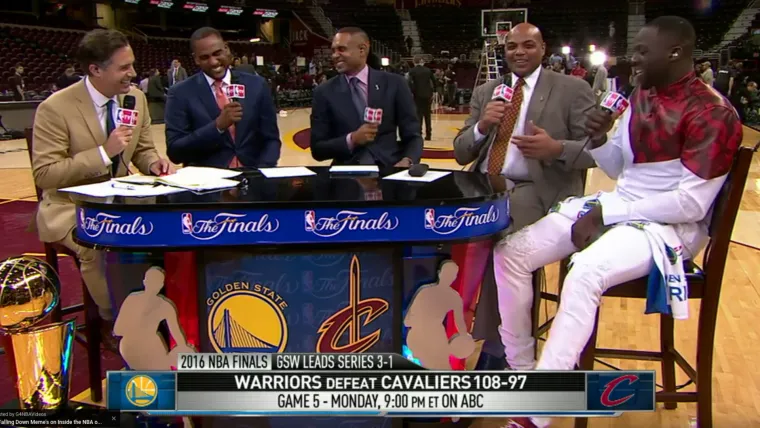 Charles Barkley hilariously teases Draymond Green about kicking people image