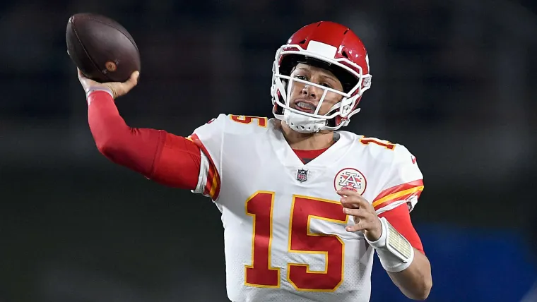 Patrick-Mahomes-112018-getty-ftr