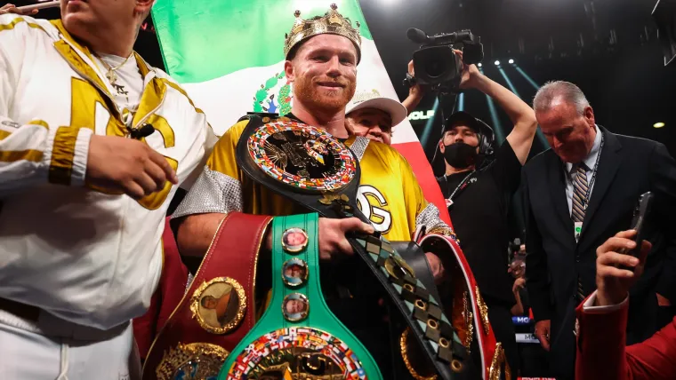 Canelo-Alvarez-1172021-pbc-ftr