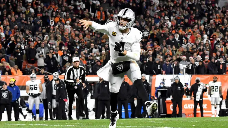 Derek Carr Derek Carr 12-20 getty-ftr