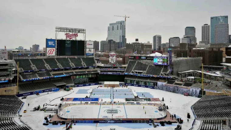 2022 Winter Classic GettyImages-ftr
