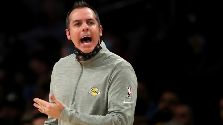 Lakers head coach Frank Vogel