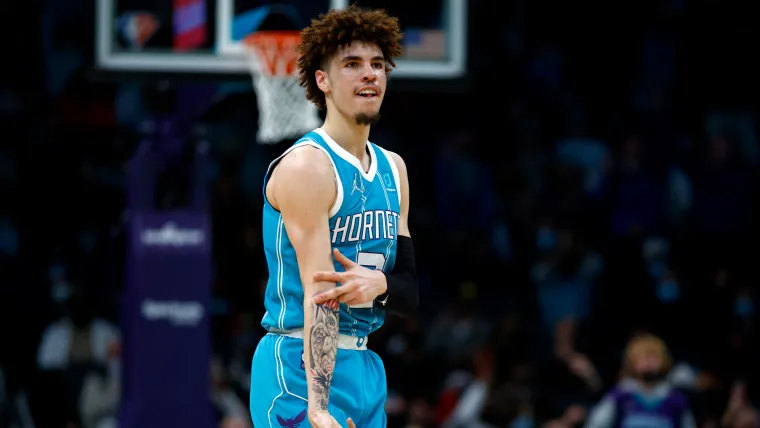 Charlotte Hornets, con otro triunfo ante Milwaukee Bucks y su mejor mitad inicial de temporada desde 2001 image