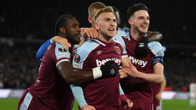 Jarrod Bowen celebrates - West Ham v Lyon