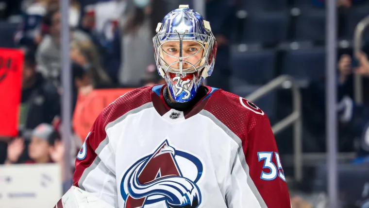 Darcy Kuemper injury details: Avalanche goaltender 'doing well', but won't play Game 4 vs. Predators image