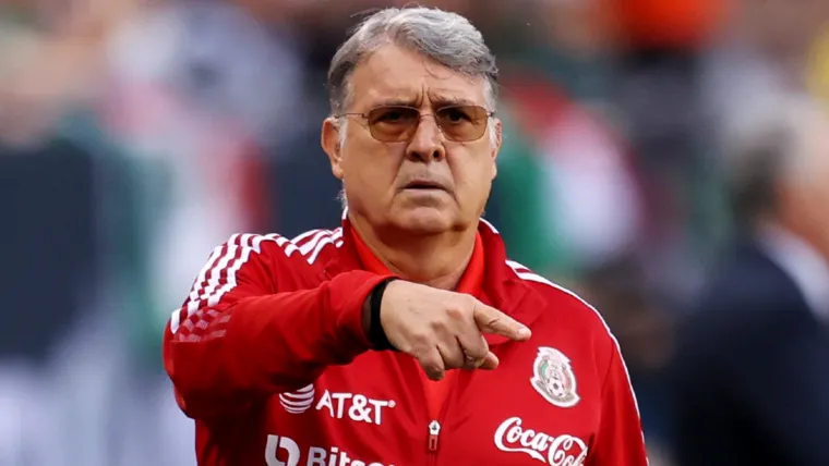 Gerardo "Tata" Martino cut a frustrated figure during a 0-0 draw against Ecuador in a World Cup tuneup friendly