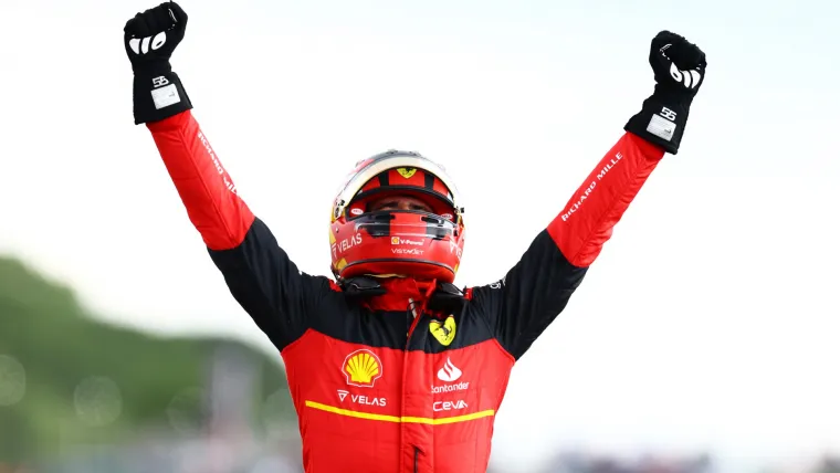 Carlos Sainz celebrates after winning the 2022 British Grand Prix