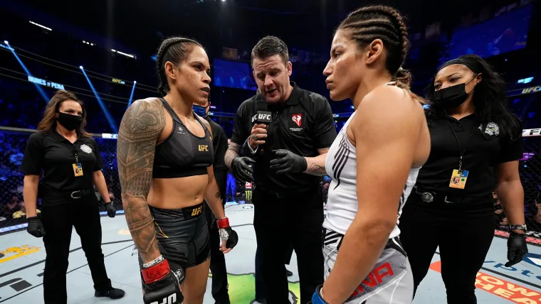 Julianna Pena - Amanda Nunes