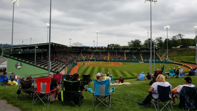 What channel is Chinese Taipei vs. Curacao on today? Time, TV schedule for 2022 LLWS international final image