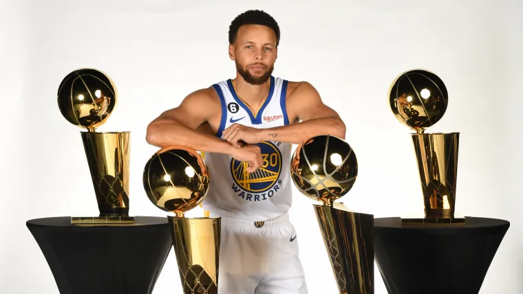 Stephen Curry Warriors Trophy