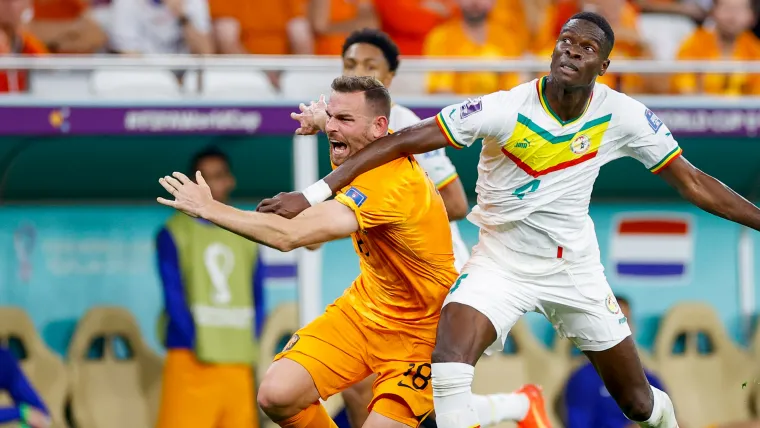 Vincent Janssen Pape Abou Cisse Netherlands Paises Bajos Senegal