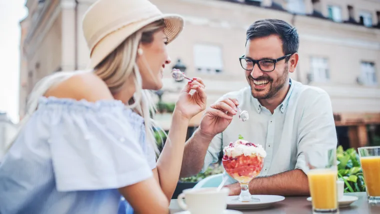 Eating dessert. Photo: Shutterstock