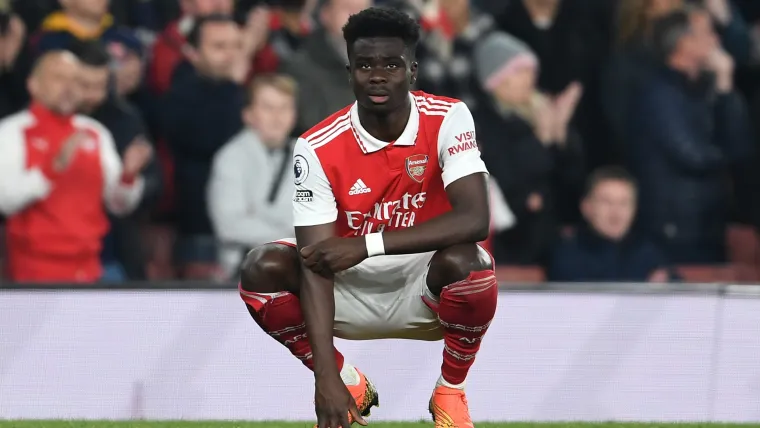 Bukayo Saka playing for Arsenal