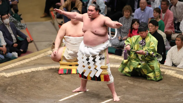 令和5年大相撲夏場所初日、横綱・照ノ富士の土俵入り