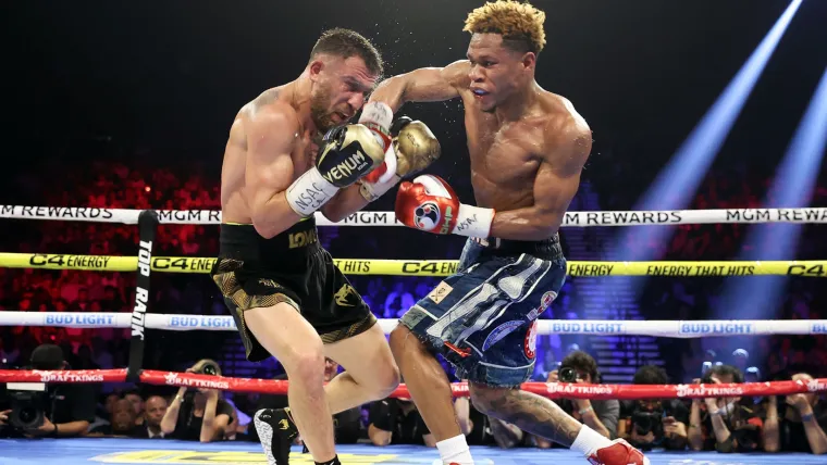 Devin Haney v Vasiliy Lomachenko