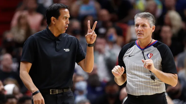 Erik Spoelstra, Scott Foster