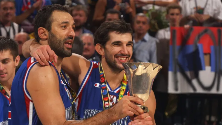 Vlade Divac, Peja Stojakovic, Yugoslavia 2002 World Cup