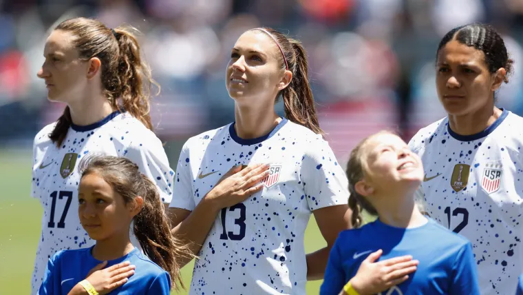 Andi Sullivan, Alex Morgan and Alana Cook