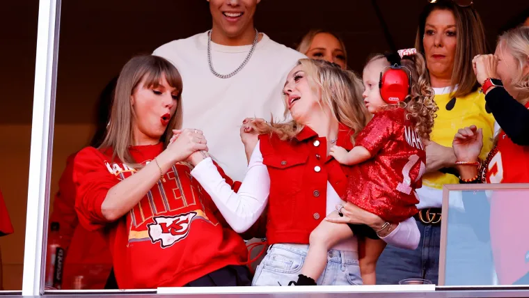 Taylor Swift, Brittany Mahomes