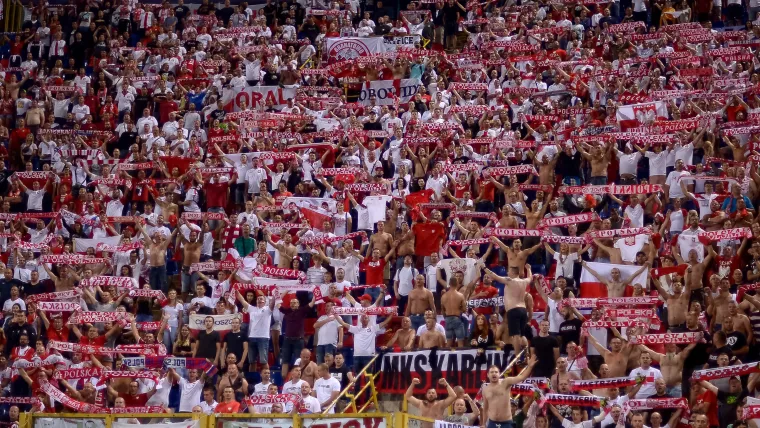 Poland Fans Football Polonia