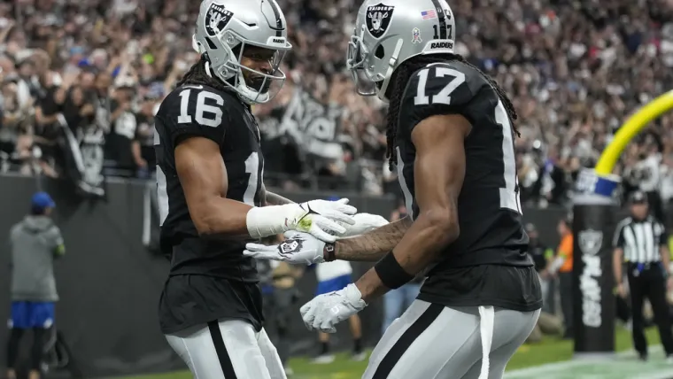 TNF Chargers vs. Raiders betting lines, props, picks.