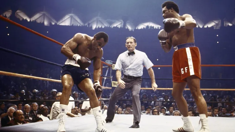 George Foreman obliterates Ken Norton