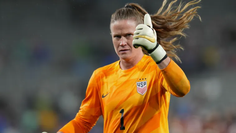 Alyssa Naeher celebrates winning USWNT match