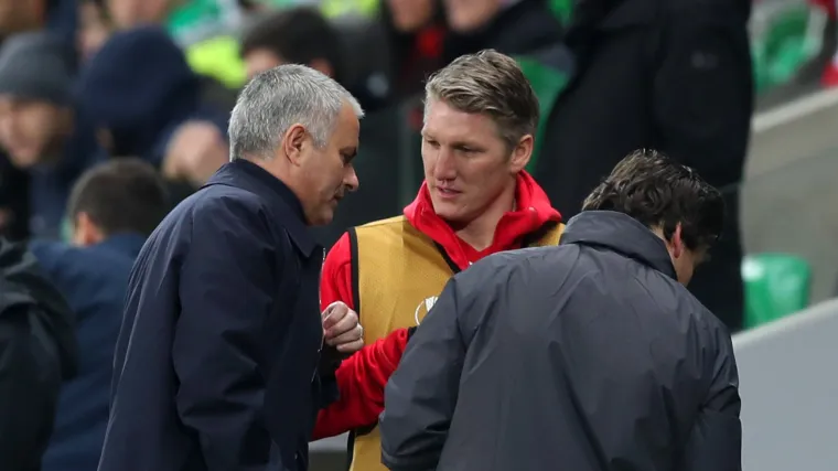 Bastian Schweinsteiger Jose Mourinho Manchester United 041924