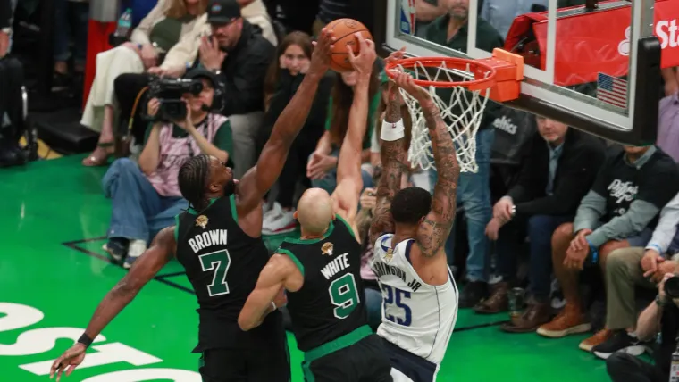 Jaylen Brown and Derrick White block P.J. Washington