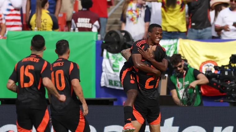 Colombia celebrate goal vs USA