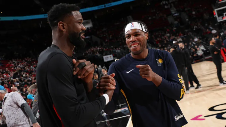 Deandre Ayton and Buddy Hield