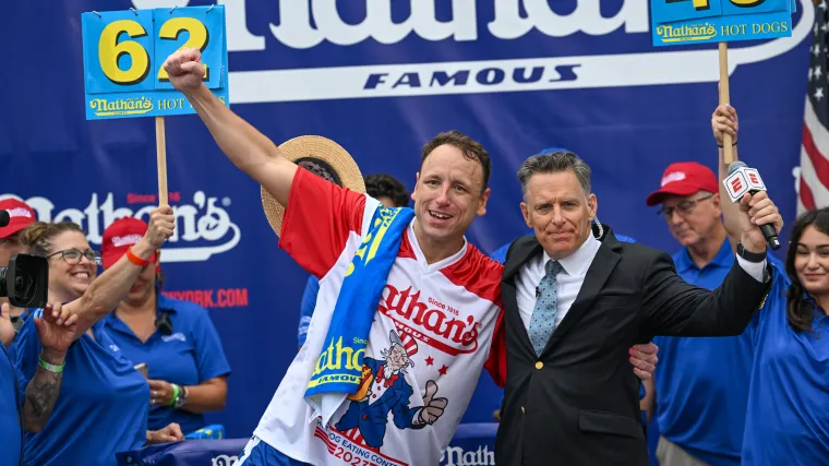 Joey Chestnut 070224