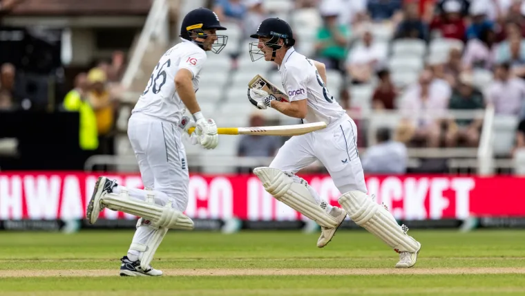 Joe Root and Harry Brook