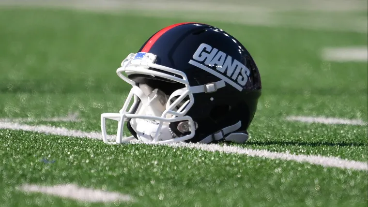 New York Giants helmet