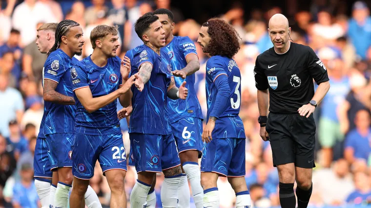 Chelsea durante estreia do time na Premier League 2024/25