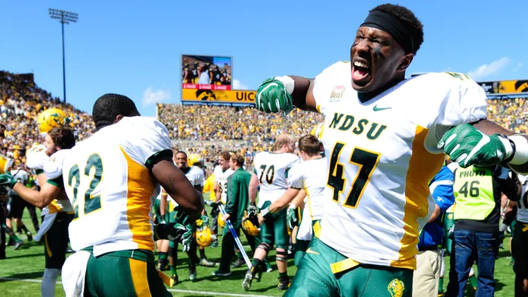 North Dakota State football upsets Iowa in 2016