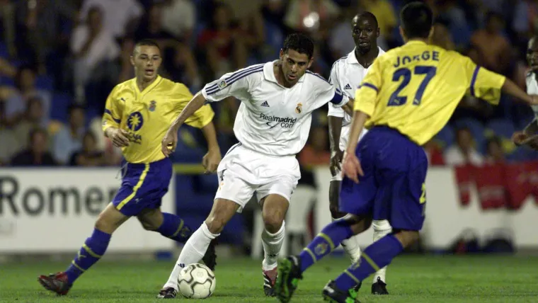 Fernando Hierro Real Madrid Las Palmas 2001