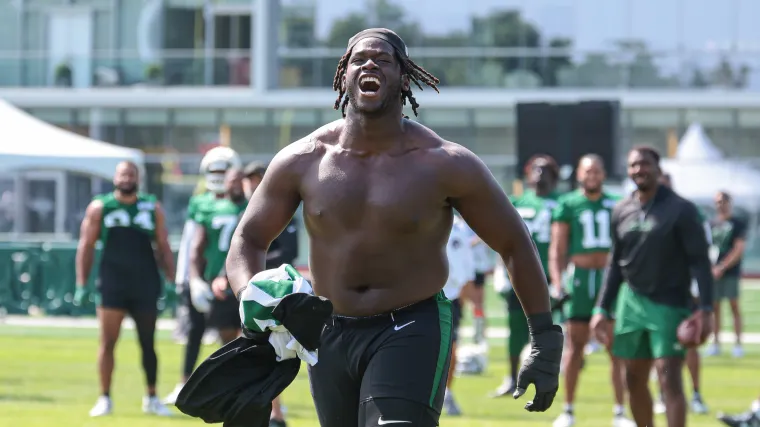 Rookie LT Olu Fashanu at practice