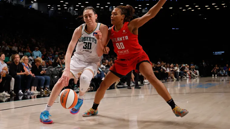 Breanna Stewart and Naz Hillmon