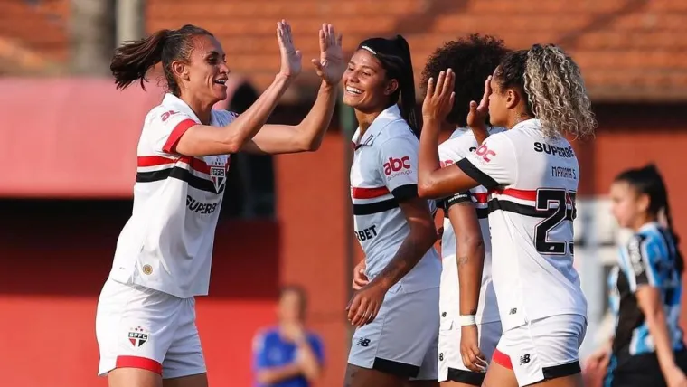 São Paulo está na semifinal do Brasileirão feminino