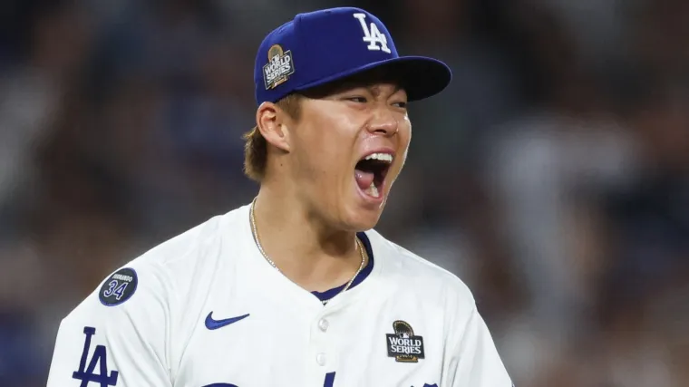 Yoshinobu Yamamoto MLB Dodgers 102624 Getty-AFP-Jiji 山本由伸 ドジャース