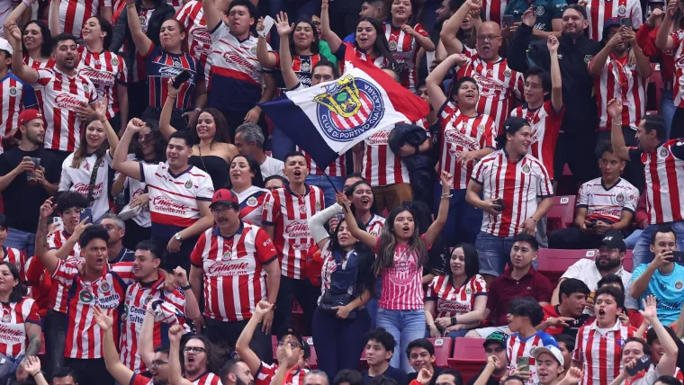 Aficion Chivas 2024