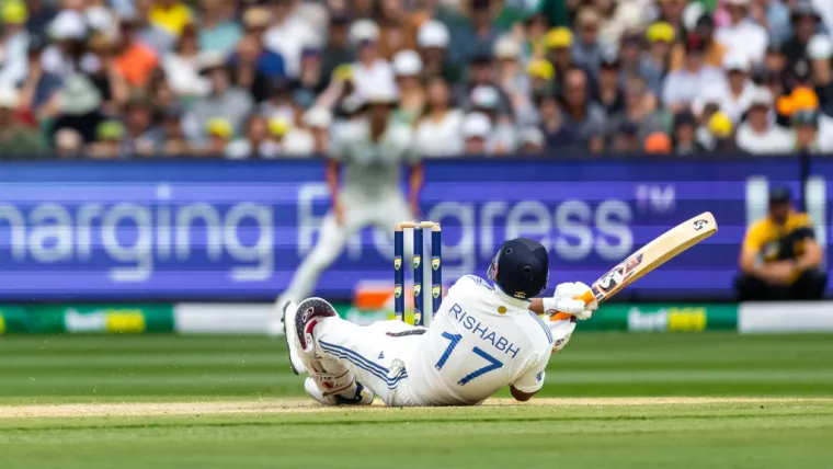 Rishabh Pant ramp shot