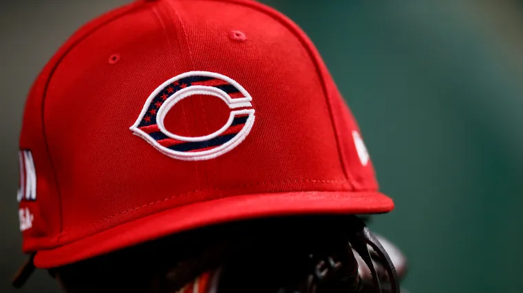 Cincinnati Reds hat 16358627