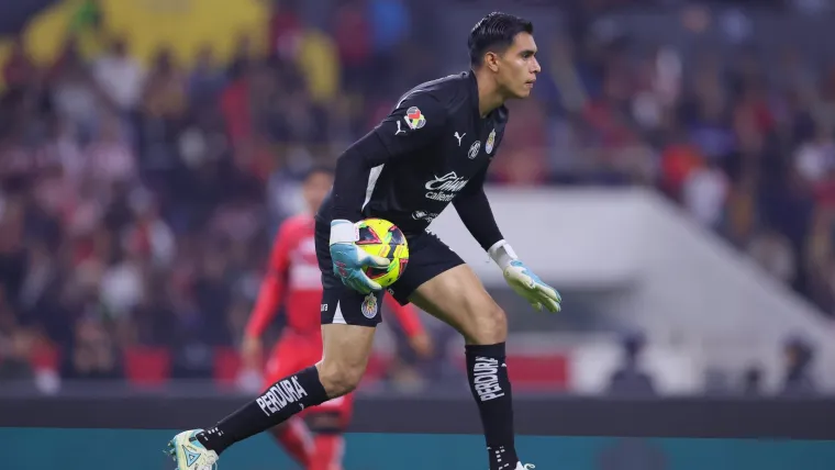 Chivas Raúl Rangel