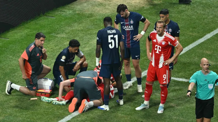 Jamal Musiala of Bayern Munich injury