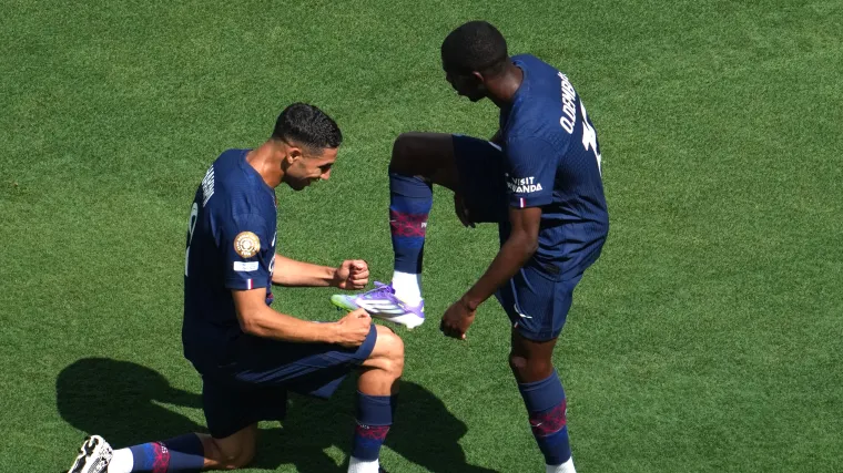 Achraf Hakimi and Ousmane Dembele of PSG