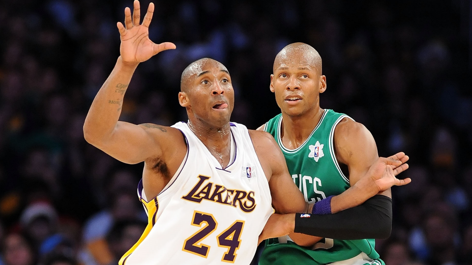 Kobe-Bryant-Ray-Allen-Christmas-12192021-Getty-FTR